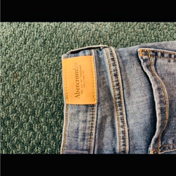 ABERCROMBIE Kids Light Blue Distressed High Rise Flare Jeans, Size 9/10 - Picture 5 of 5